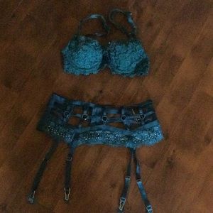 Victoria secret garter belt optional top